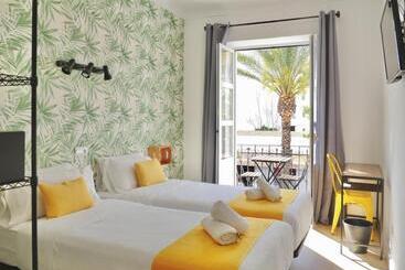 Nanit Rooms Ibiza Hostal