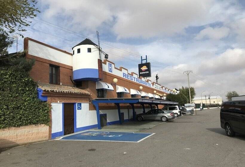 Hostal Santa Ana