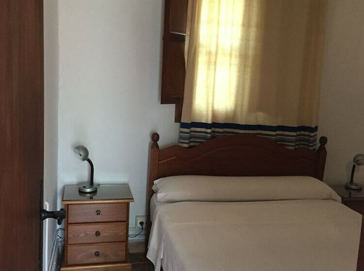 Отель Camping El Balcón De Pitres