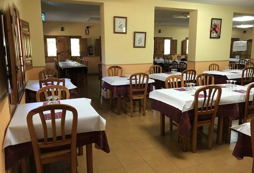 酒店 Complejo Turistico Baños Del Robledillo