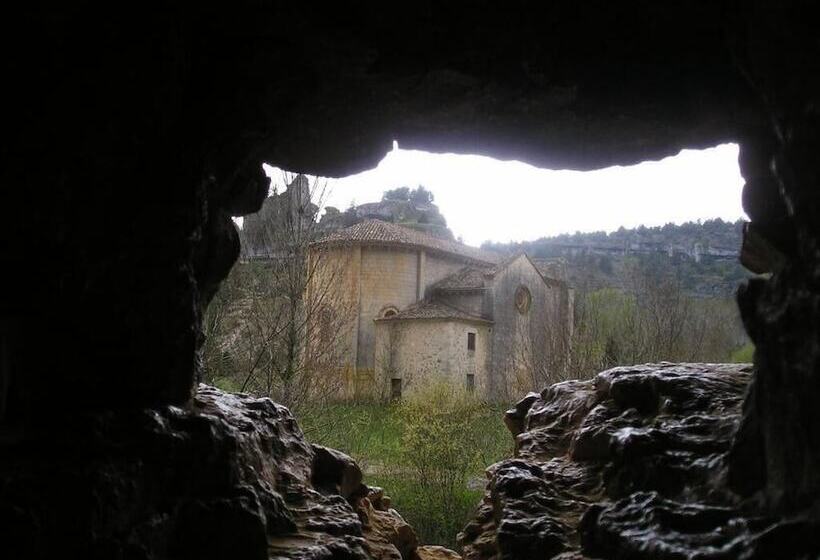 هتل C.t.r. Camino De La Fuentona