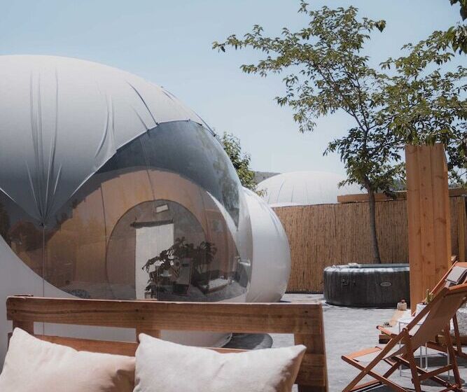 هتل Fuente Del Lobo Glamping  Bungalows   Adults Only