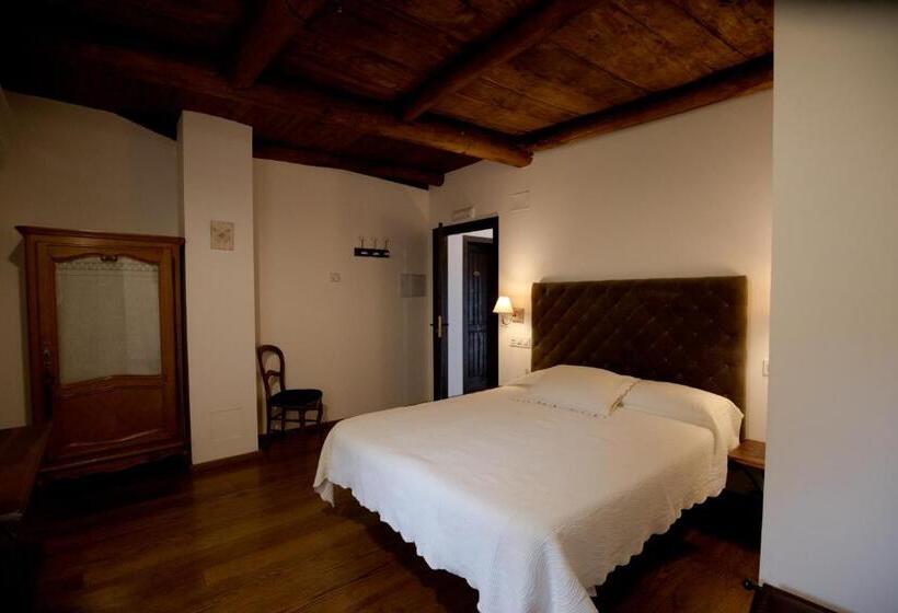 هتل La Casa Grande Del Valle