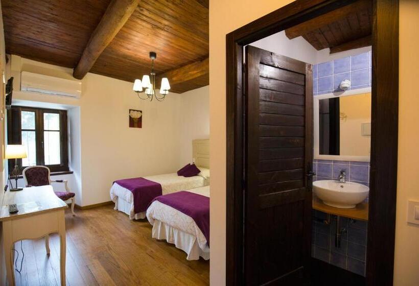 هتل La Casa Grande Del Valle