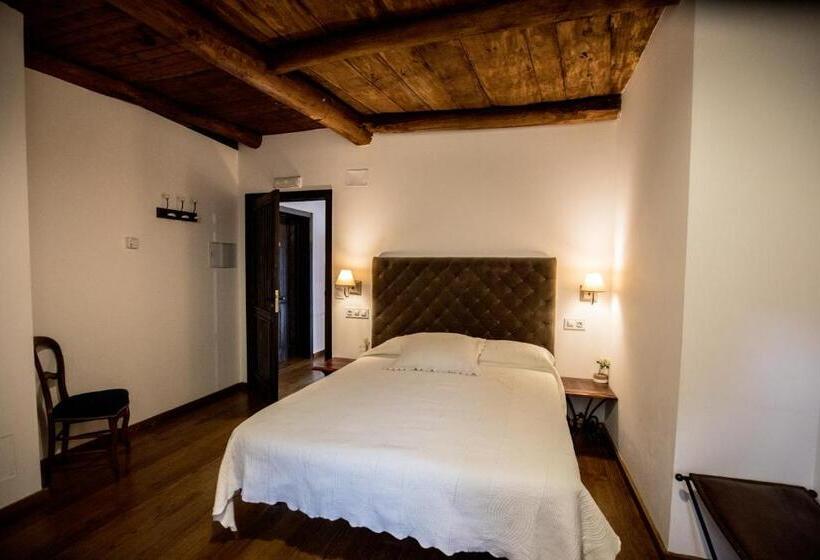هتل La Casa Grande Del Valle
