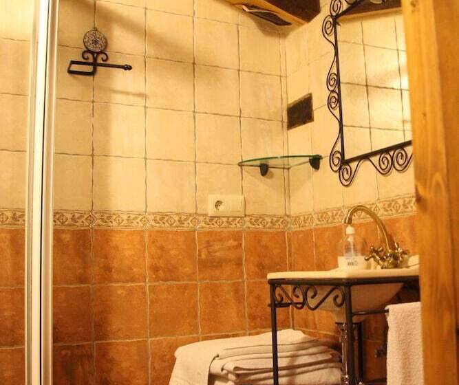 ペンション Cuenca Suites La Antigua Posada