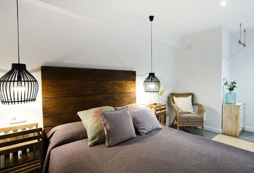 펜션 Hostal Sa Malica