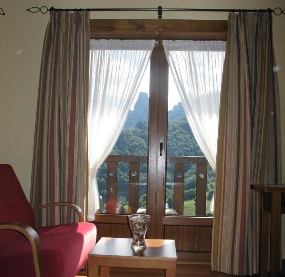 펜션 La Posada De Cucayo