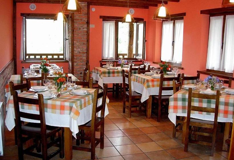펜션 La Posada De Cucayo