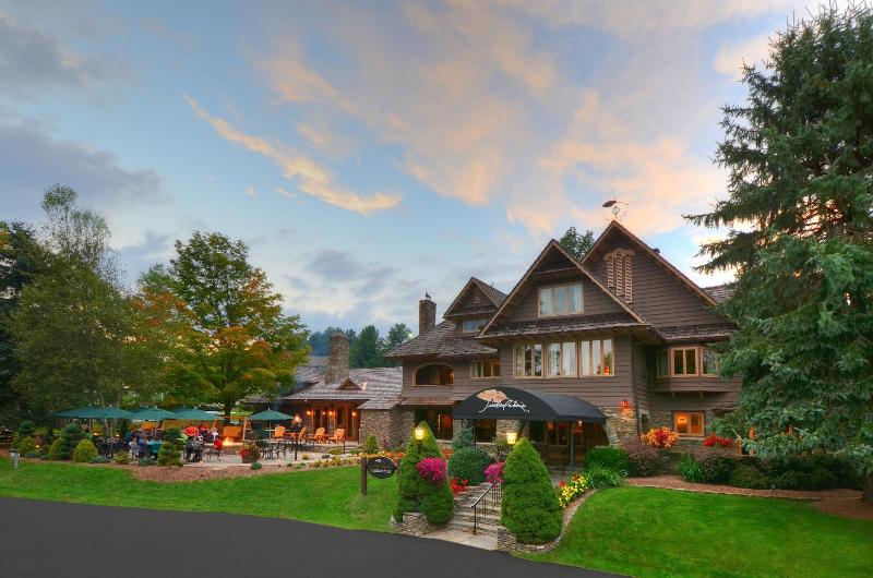 Chetola Resort Condominiums