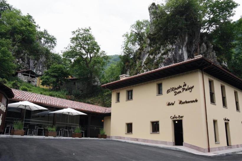 هتل Rural   El Rincón De Don Pelayo