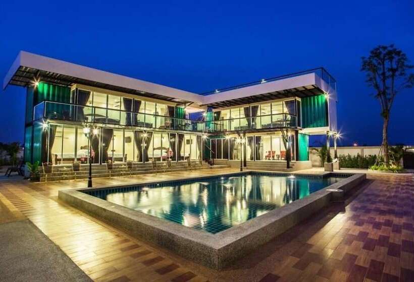 هتل Royal Graces Pool Villas