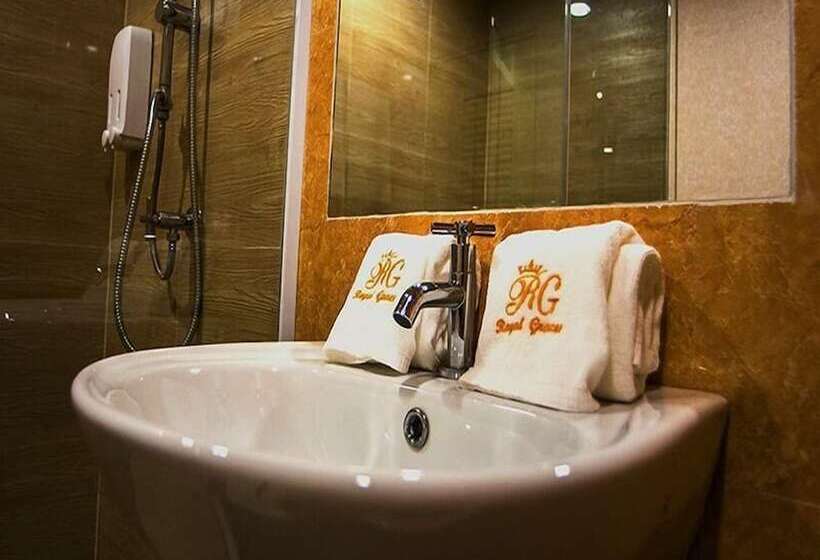 هتل Royal Graces Pool Villas