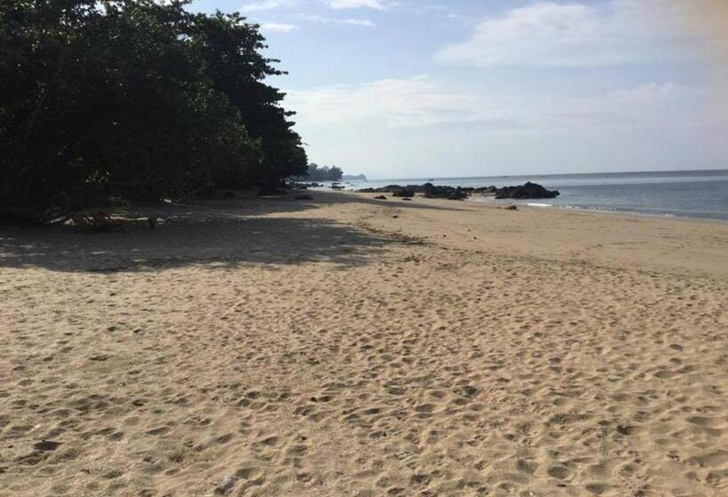 בית מלון כפרי Sun Smile Beach Koh Jum