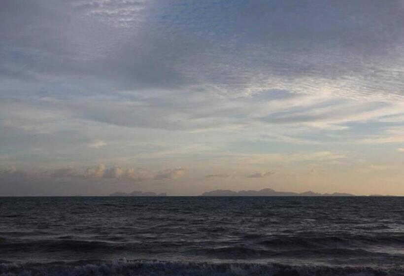 בית מלון כפרי Sun Smile Beach Koh Jum