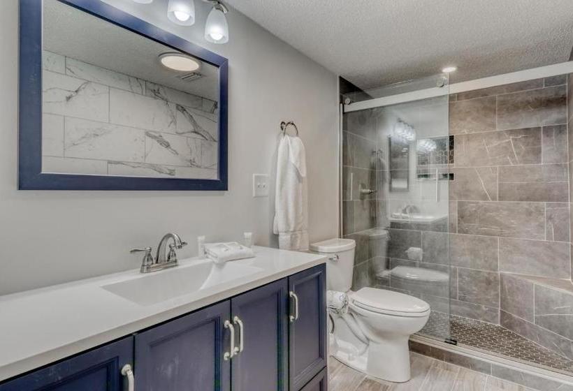 Phoenix East Ii 2031 By Meyer Vacation Rentals