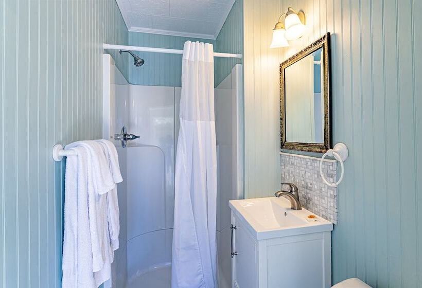 여관 Island Motel Obx