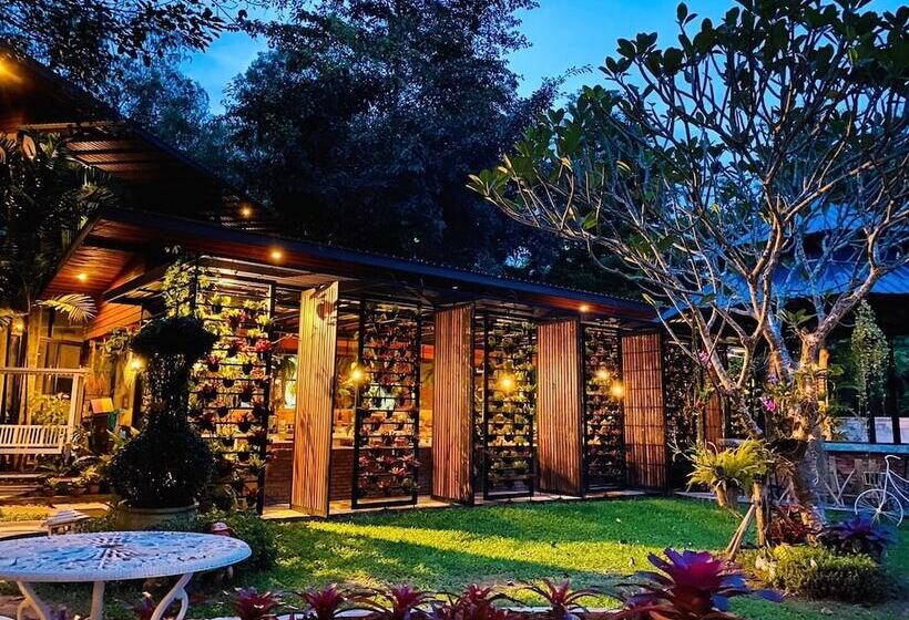 هتل Baan Suan Leelawadee Resort Nan