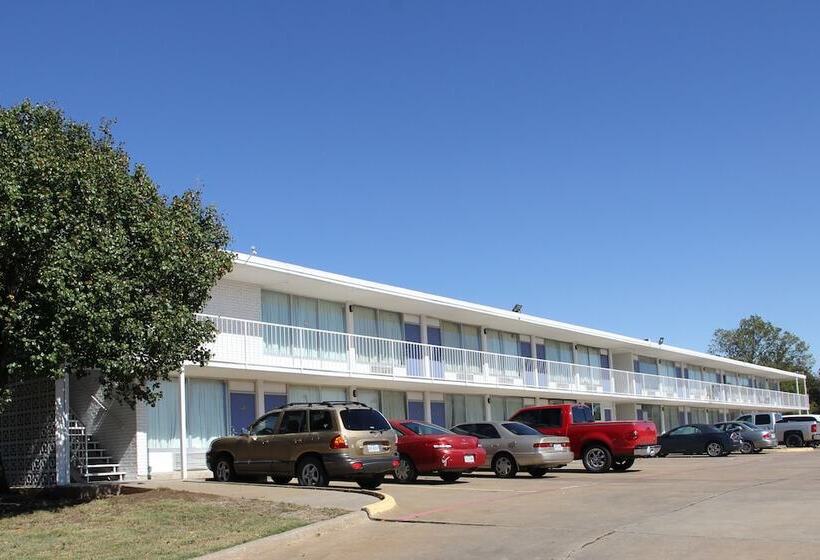 هتل Lonestar Inn And Suites