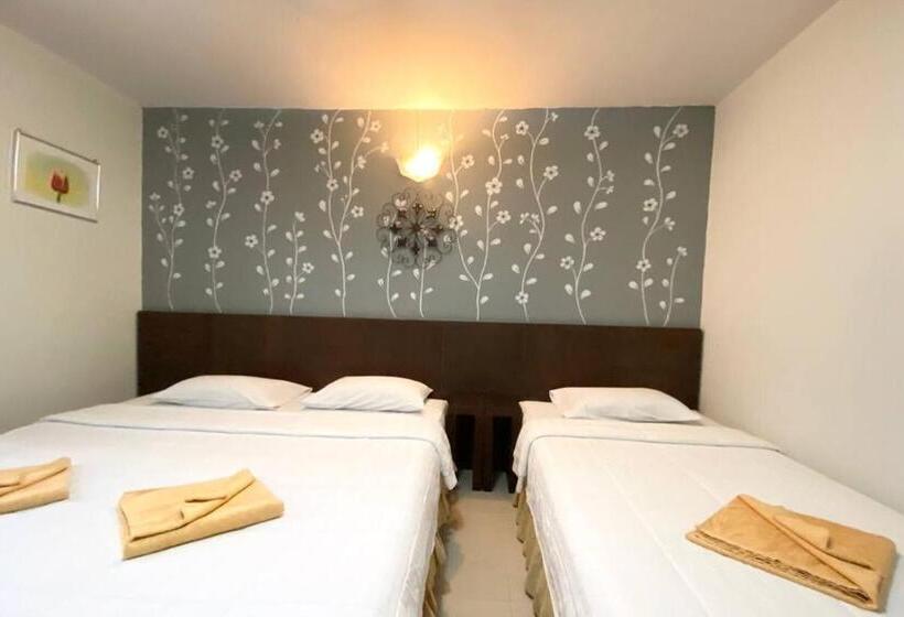 هتل Phang Nga Guesthouse