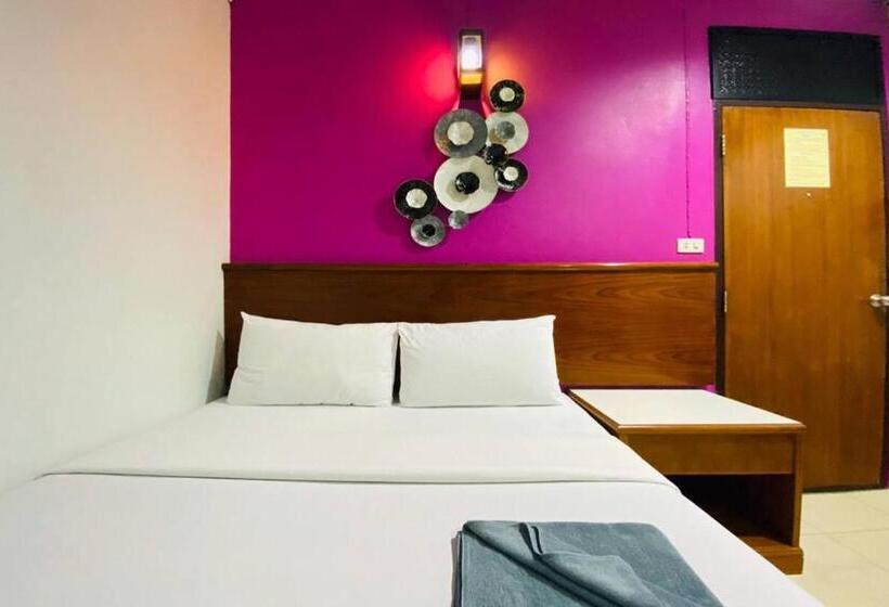 هتل Phang Nga Guesthouse