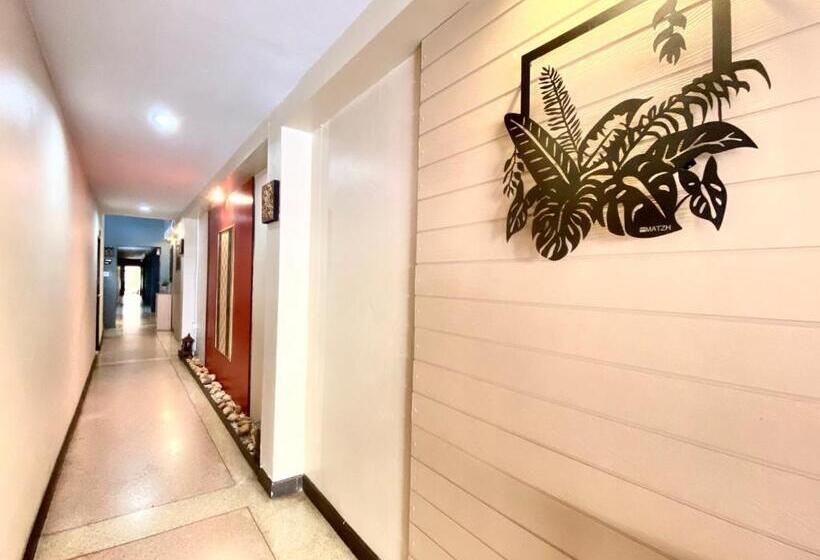 هتل Phang Nga Guesthouse