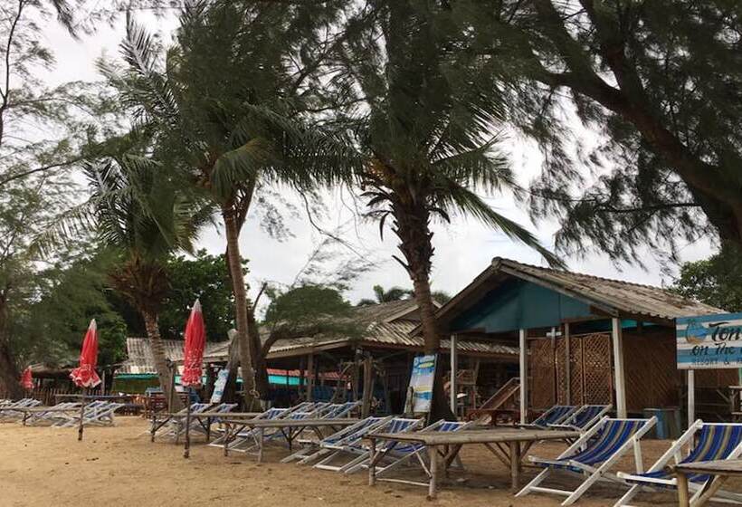 호텔 Tonaor On The Beach Resort&restaurant