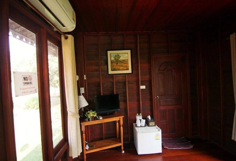 호텔 Tonaor On The Beach Resort&restaurant