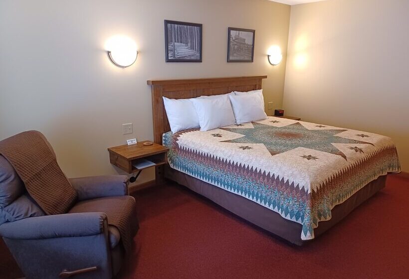 Northwoods Motel