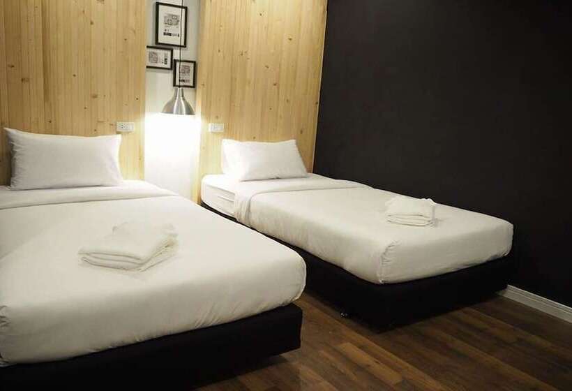 بنسيون Indy Room Hostel