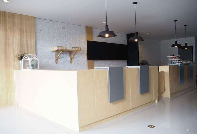 بنسيون Indy Room Hostel
