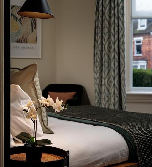 تختخواب و صبحانه Brayford House Carholme Road