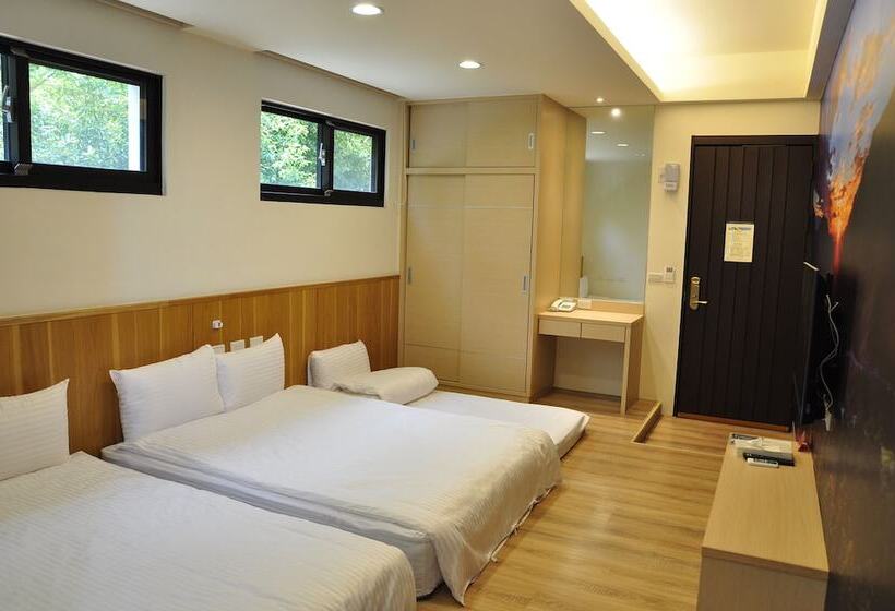 تختخواب و صبحانه One City One Vacation Farm