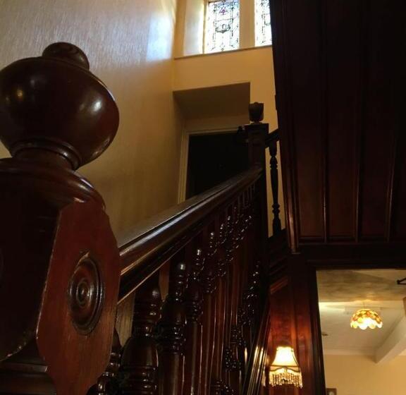 צימר Rowanbank House