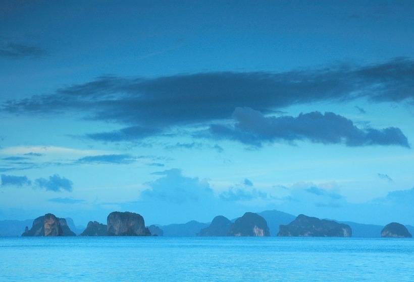 هتل 9 Hornbills Tented Camp