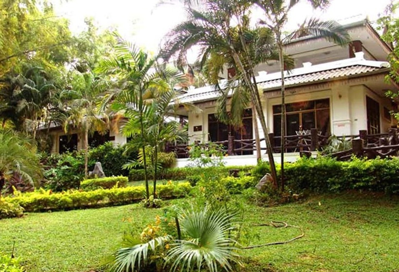 هتل Baan Rim Kwai Paerimnam Resort
