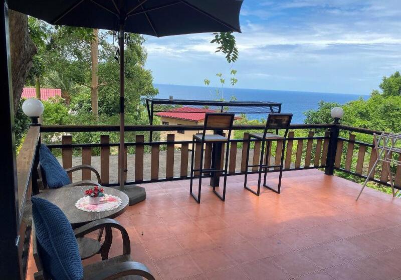 هتل Majestic Sea View Resort