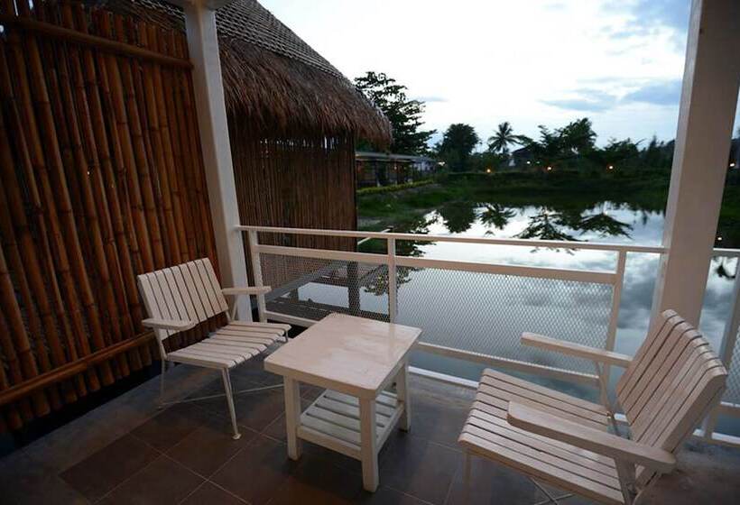 هتل Sabye D Resort At Surat