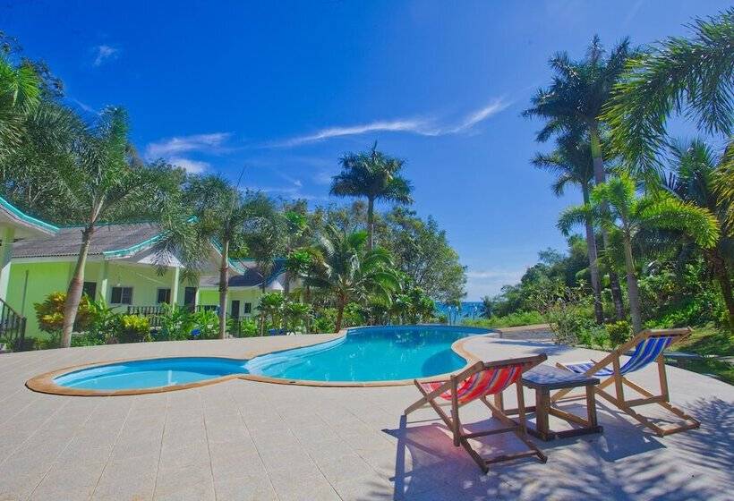 هتل Sea View Resort