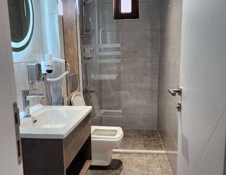 Usak Otel Akdag