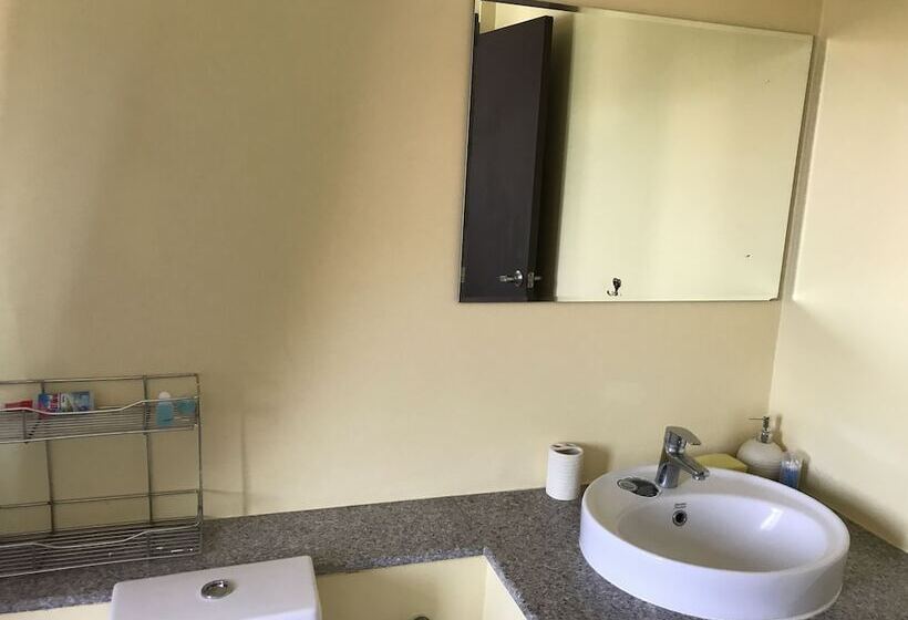 Baan Somprasong Apartment Na Jomtien