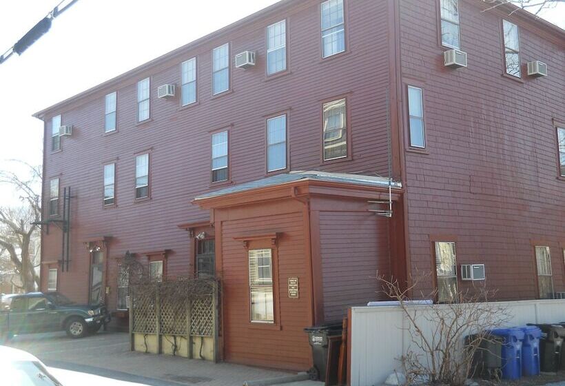 تختخواب و صبحانه Bellevue House