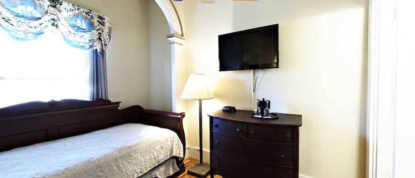 تختخواب و صبحانه Bellevue House