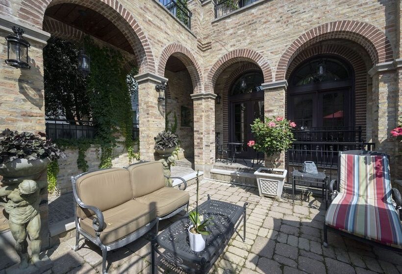 تختخواب و صبحانه Villa D  Citta