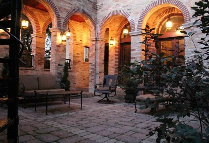 تختخواب و صبحانه Villa D  Citta