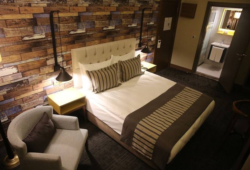 Diasos Otel Buca