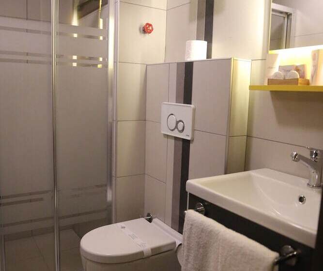 Diasos Otel Buca