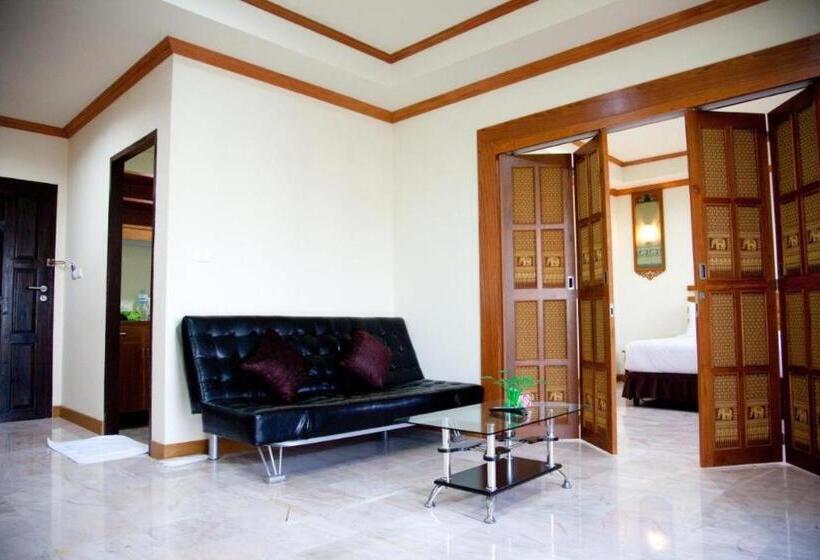هتل Amorn Sukhothai
