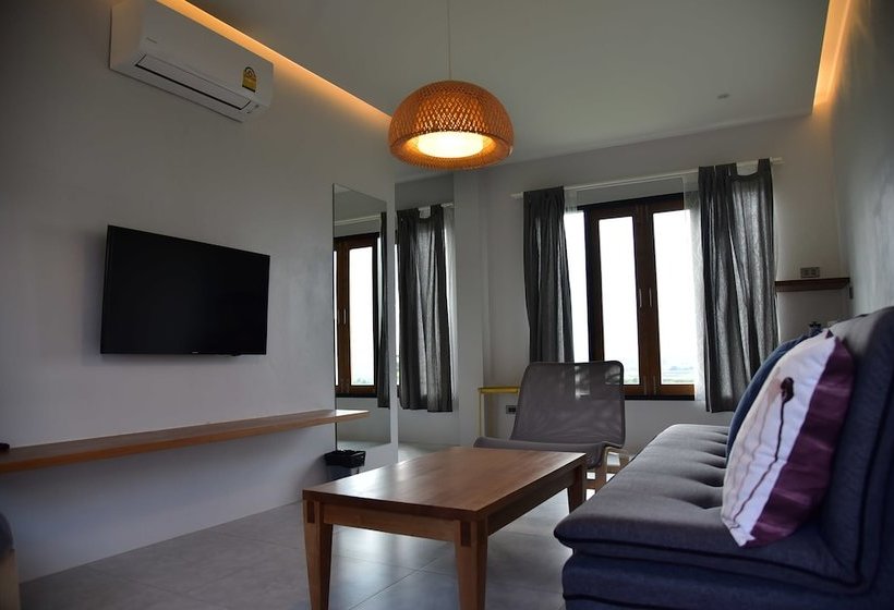 Hotel Chevin Khaoyai