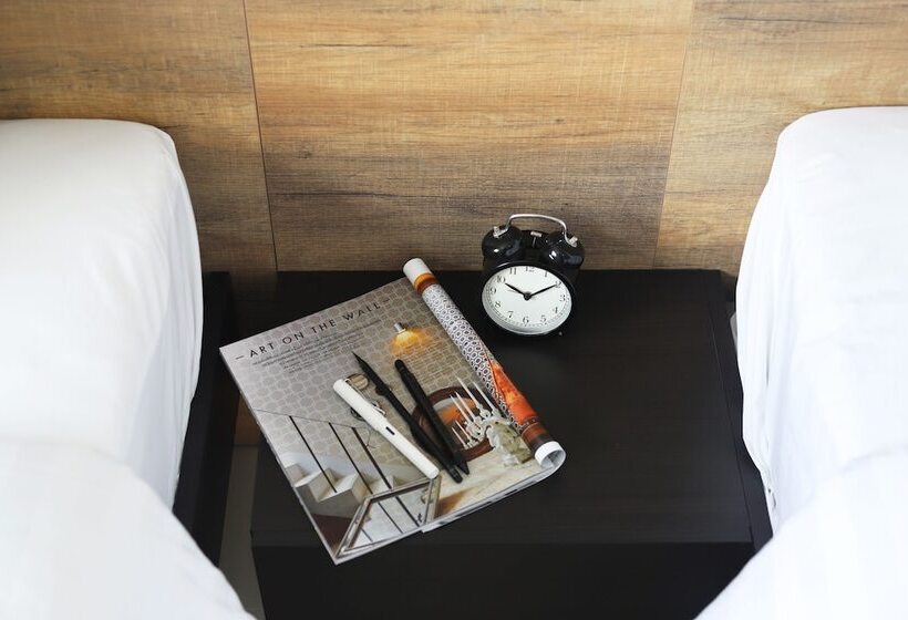 فندق Sukh Serviced Apartment